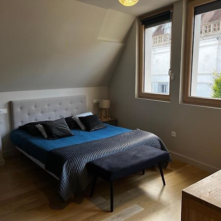 Appartements Domaine Gueguen Chablis Bagian luar foto