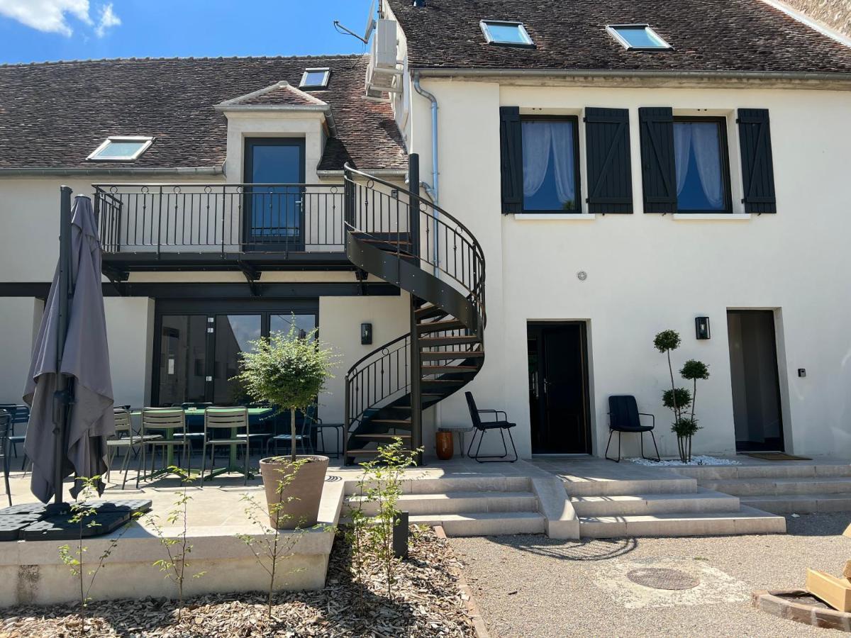 Appartements Domaine Gueguen Chablis Bagian luar foto